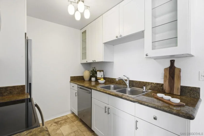 4015 Crown Point Drive #P6 photo 8