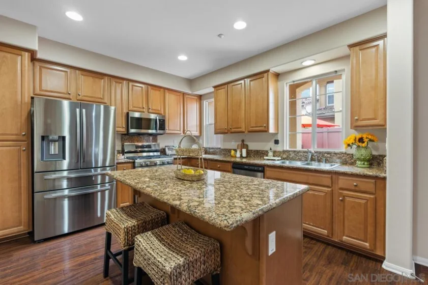 1305 Isabella Way photo 16