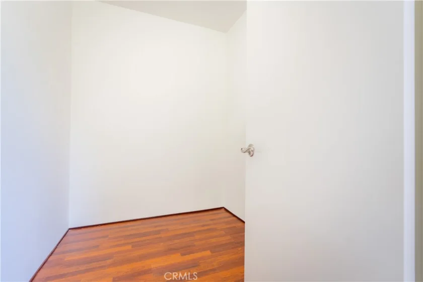 1310 E Ocean #401 photo 30