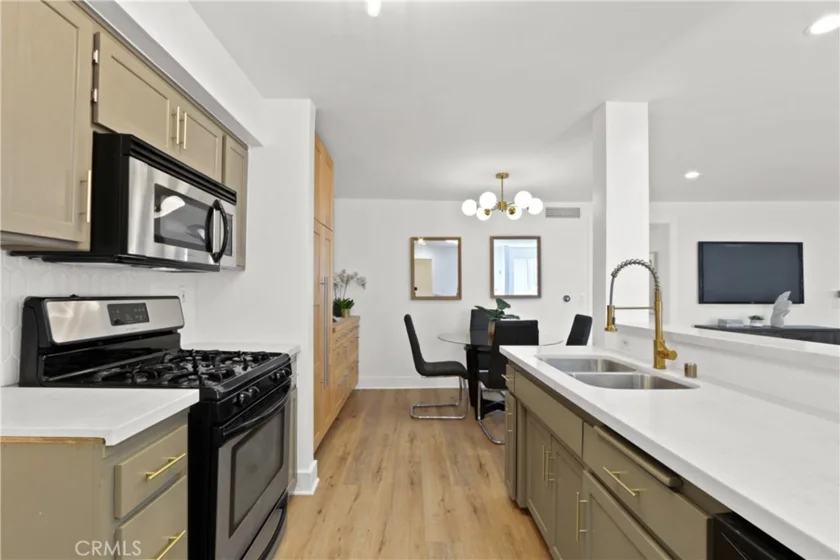 1825 Selby Avenue #103 photo 1