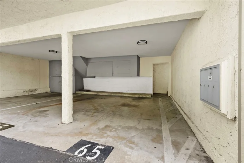 1665 Brea photo 17