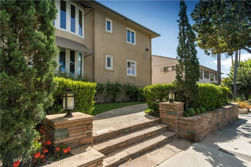 1342 N Crescent Heights Boulevard #4 photo 1
