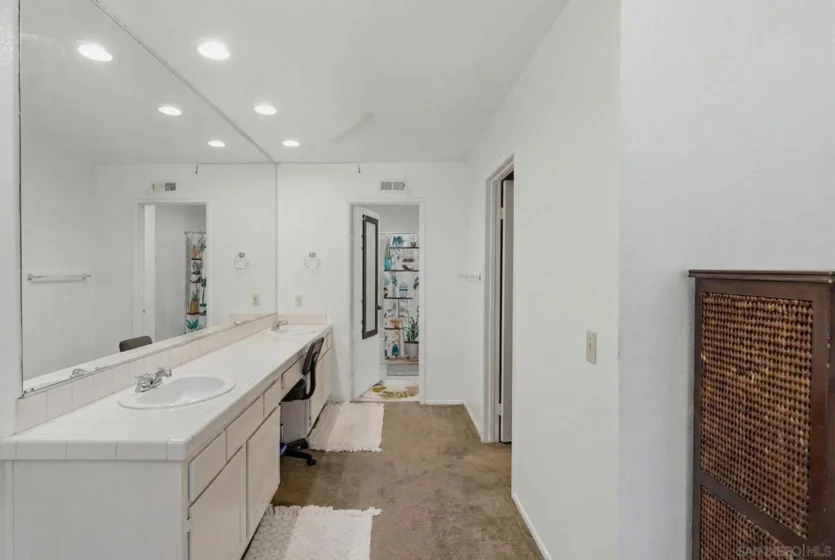 29402 Circle R Greens Drive photo 27