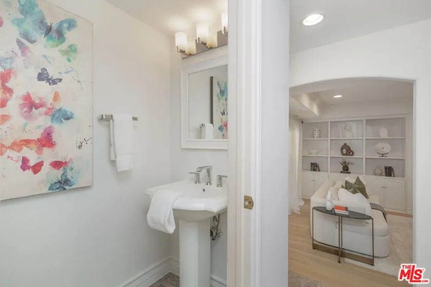 11723 Mayfield Avenue #4 photo 21