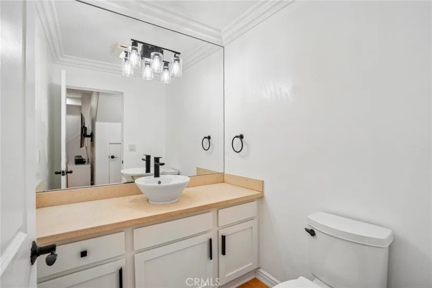1536 Hi Point Street photo 9
