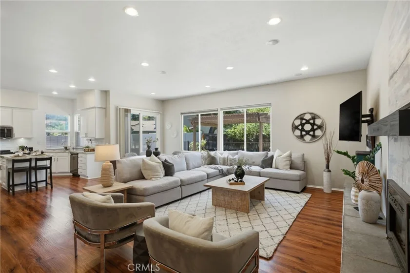 37709 Oxford Drive photo 11