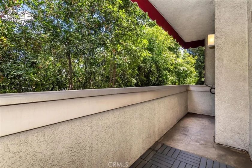 14050 Magnolia Boulevard #201 photo 15