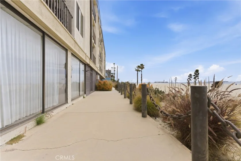 1140 E Ocean photo 50