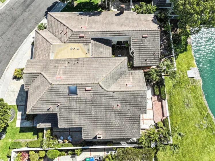 70 Fairlake photo 58