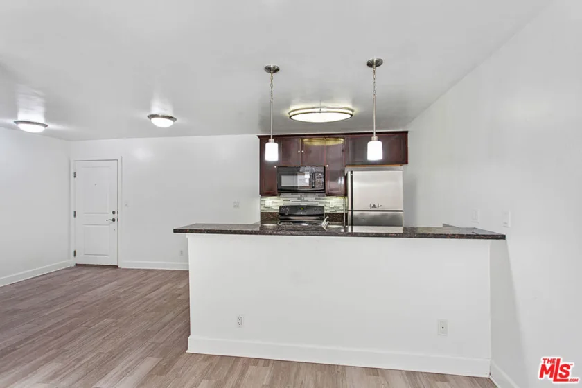 10982 Roebling Avenue #356 photo 1