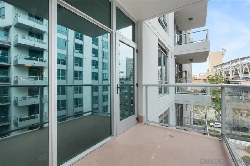 206 Park Boulevard #601 photo 16