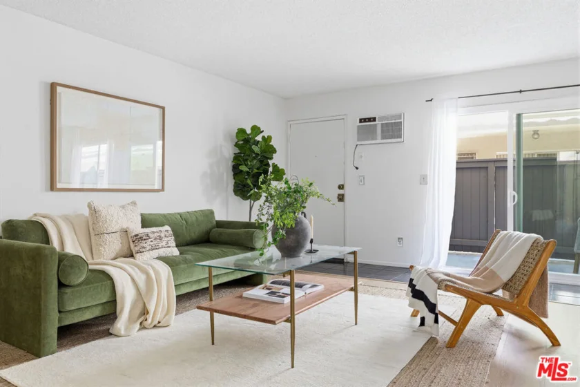 3325 Bagley Avenue #107 photo 3