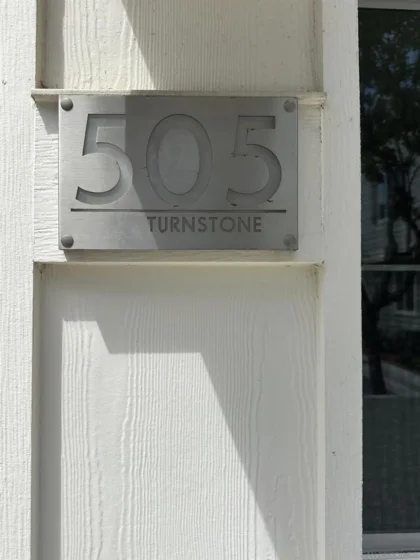 505 Turnstone photo 2