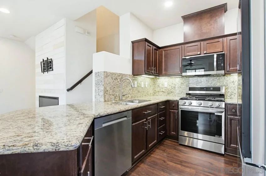 5069 Cascade Way #101 photo 20