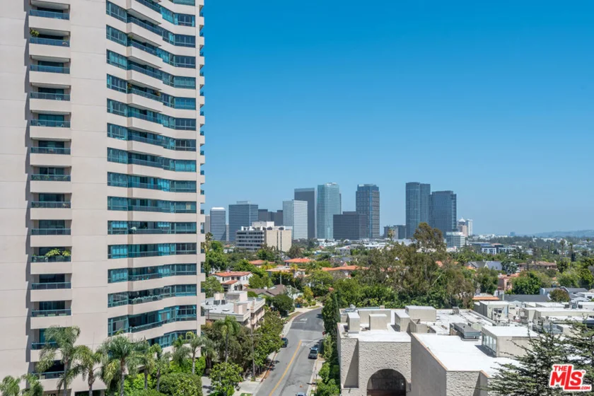 10501 Wilshire Boulevard #1007 photo 16