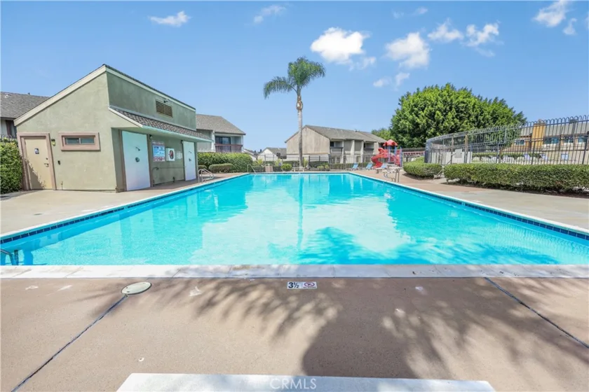 1401 W Cerritos #64 photo 25