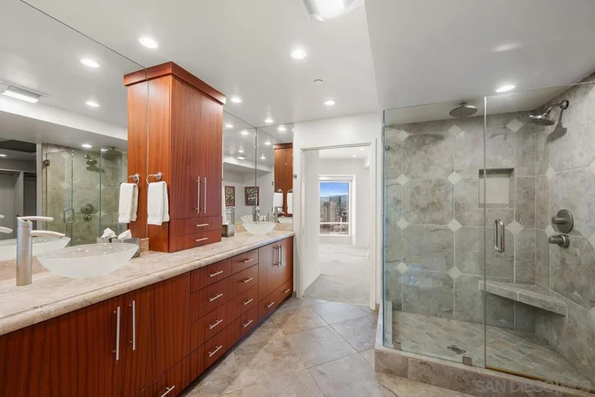100 Harbor Drive #3504 photo 48