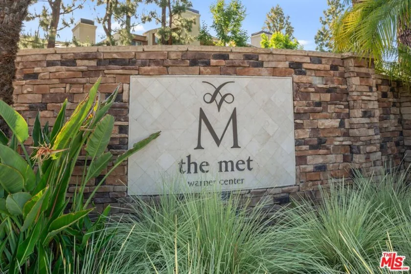 5515 Canoga Avenue #220 photo 25