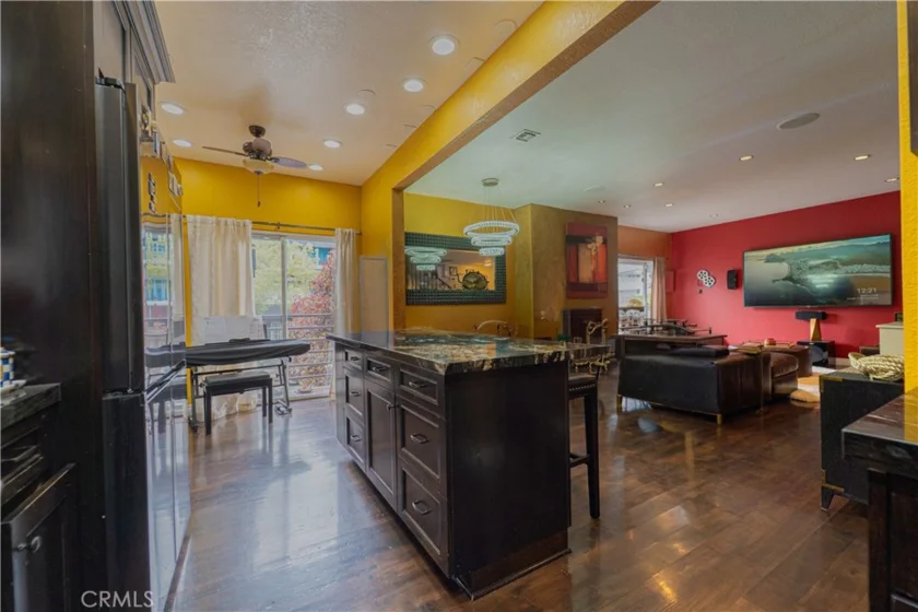 1416 N Vista photo 5