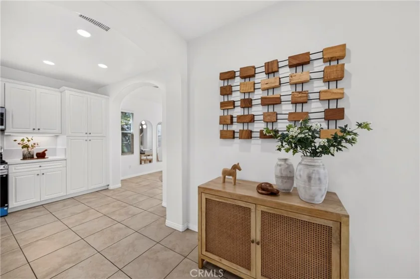 344 N Santa Maria photo 58