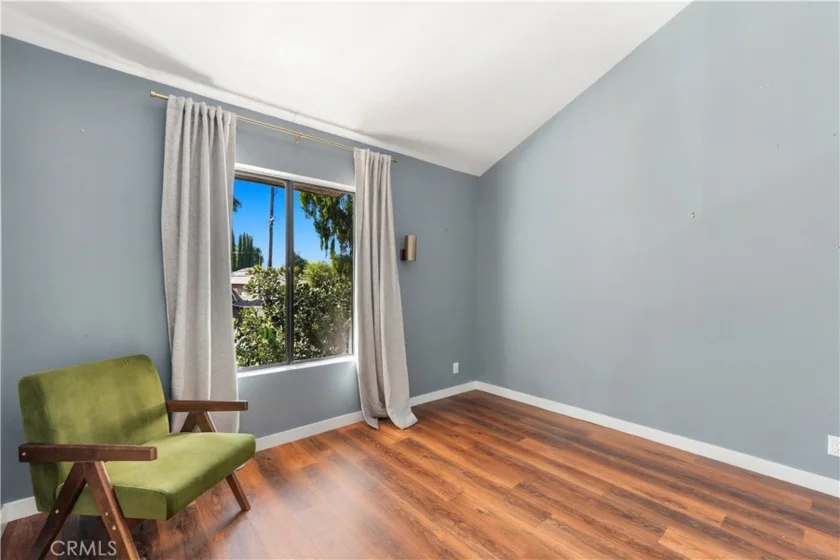 15207 Magnolia Boulevard #119 photo 18