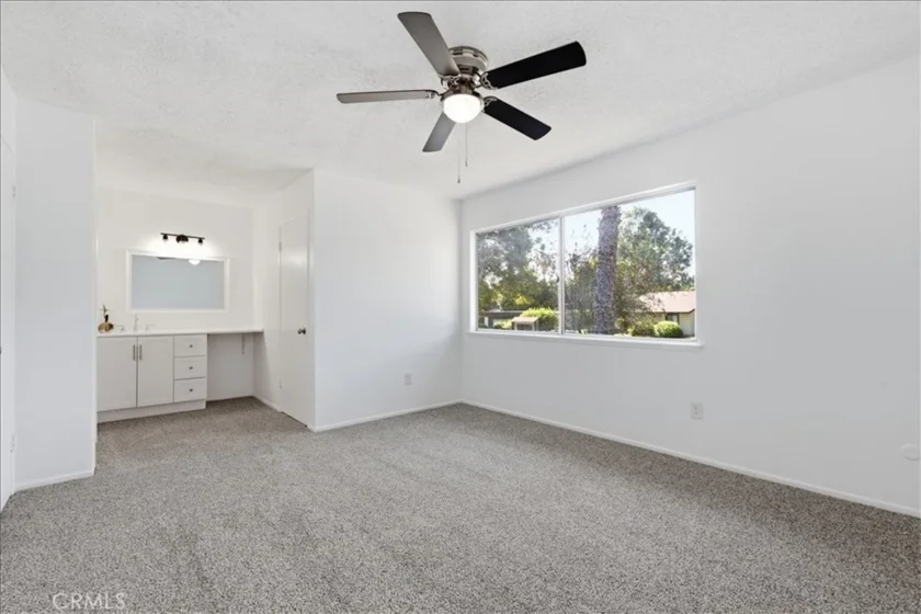 2749 Tropicana Drive photo 8