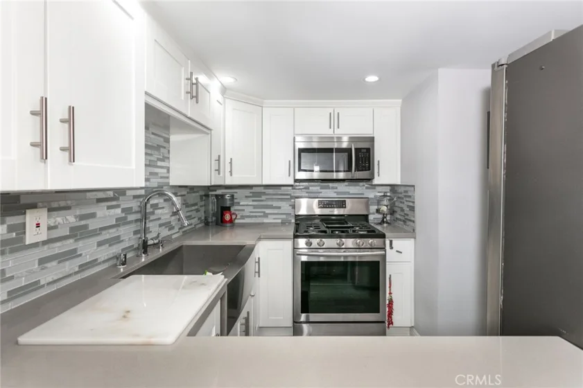 618 N Howard Street #128 photo 6