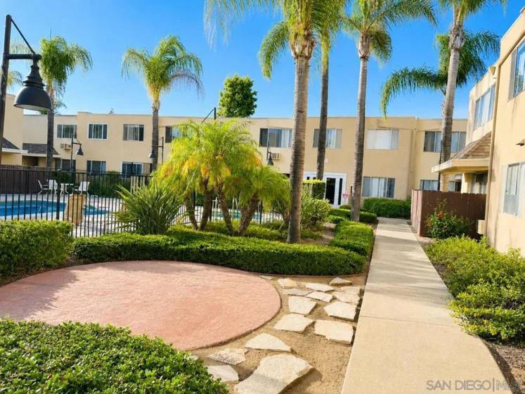 455 Ballantyne Street #21 photo 5