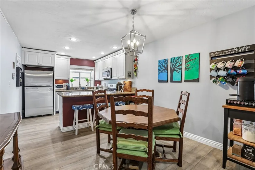 2330 Vanguard photo 1