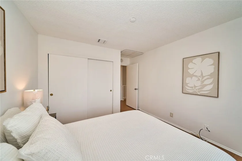 1417 S Marguerita Avenue #10 photo 29
