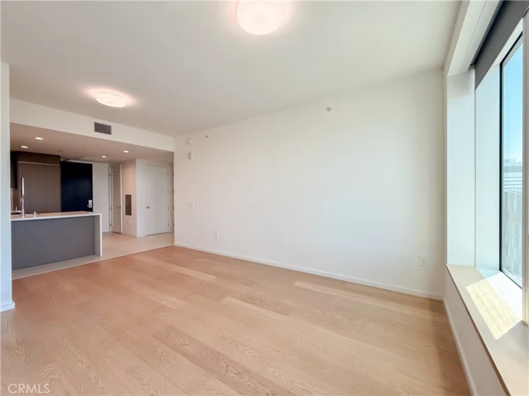 889 Francisco #2502 photo 12