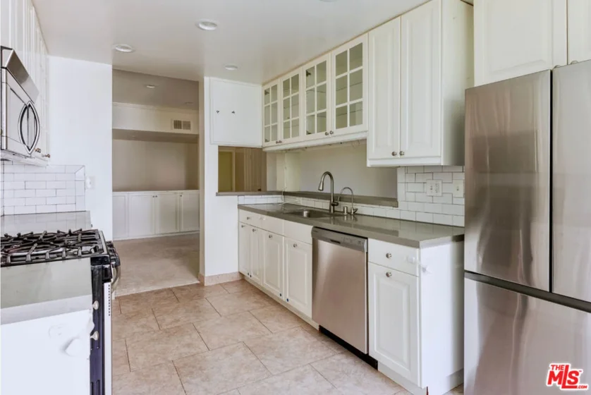 11755 Montana Avenue #208 photo 18