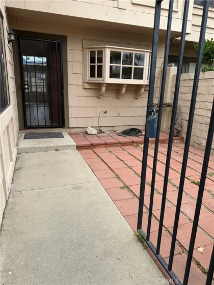 2624 N Tustin Avenue #D photo 2
