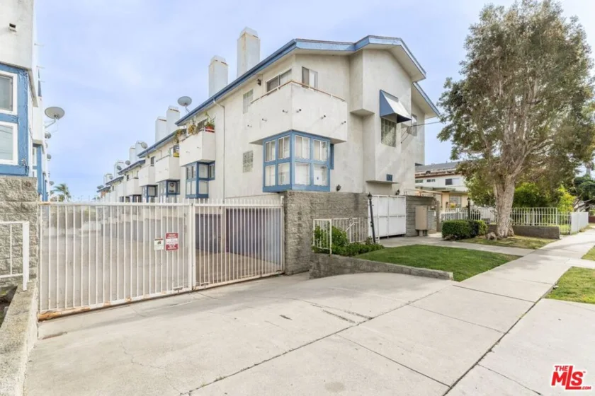 534 Venice Way #19 photo 1