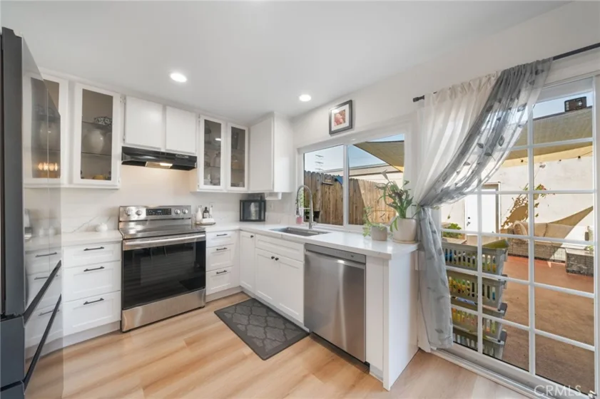 3000 Bradford Pl Unit F photo 9