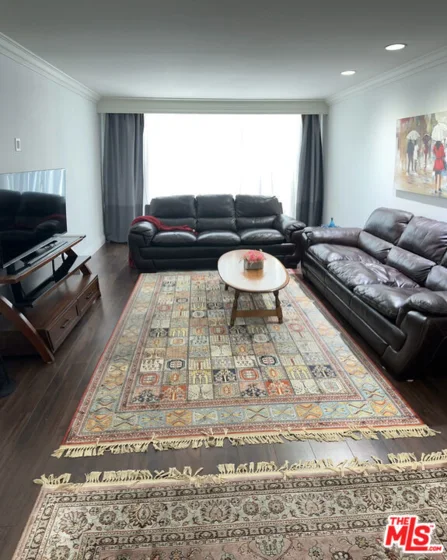 10751 Wilshire Boulevard #906 photo 8