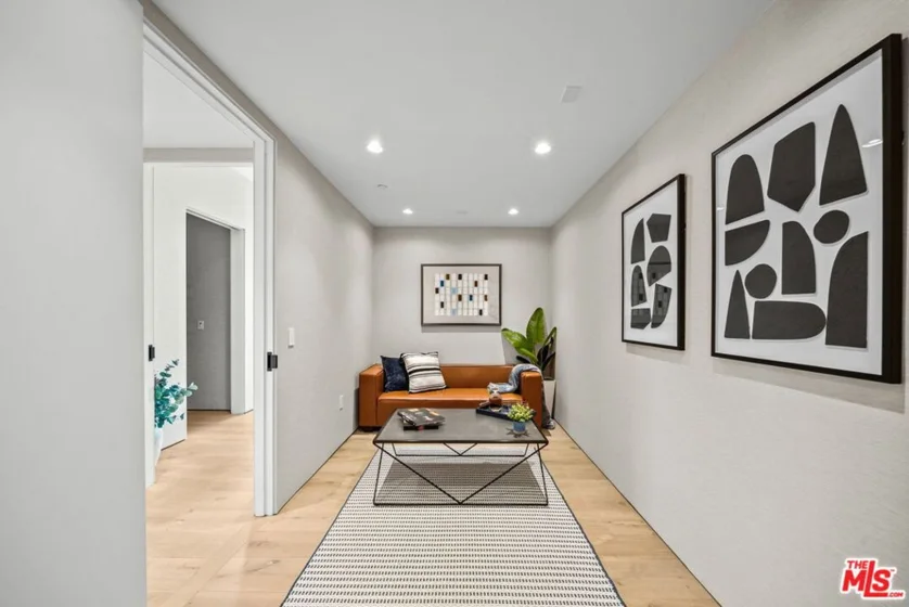 8899 Beverly Boulevard #4A photo 19