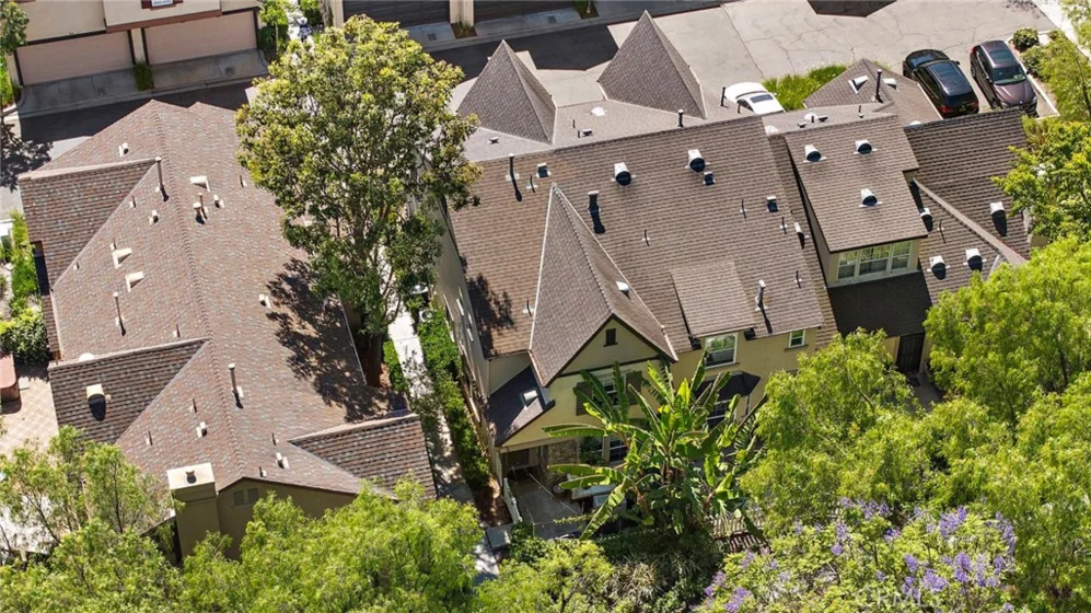 90 Three Vines Court photo 18