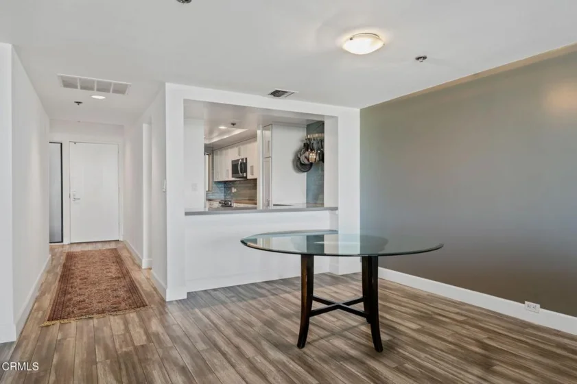 2920 Neilson Way #304 photo 7