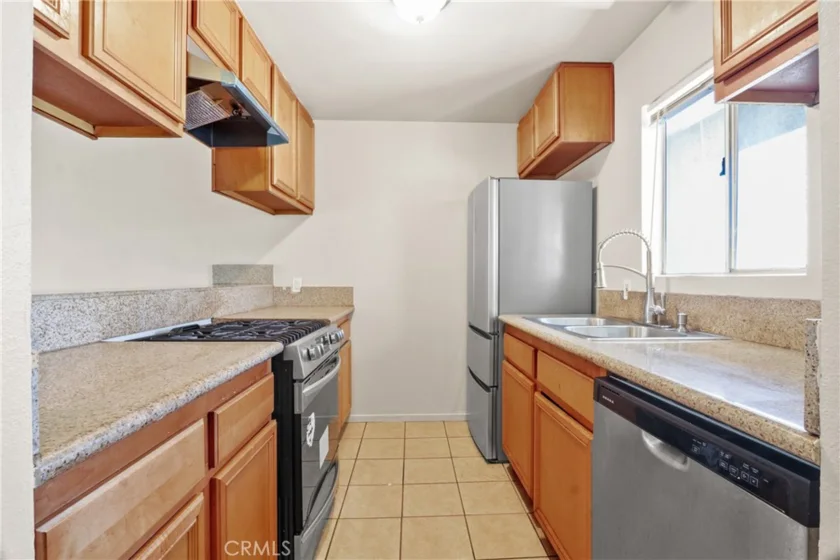 646 Nebraska Avenue #6 photo 5