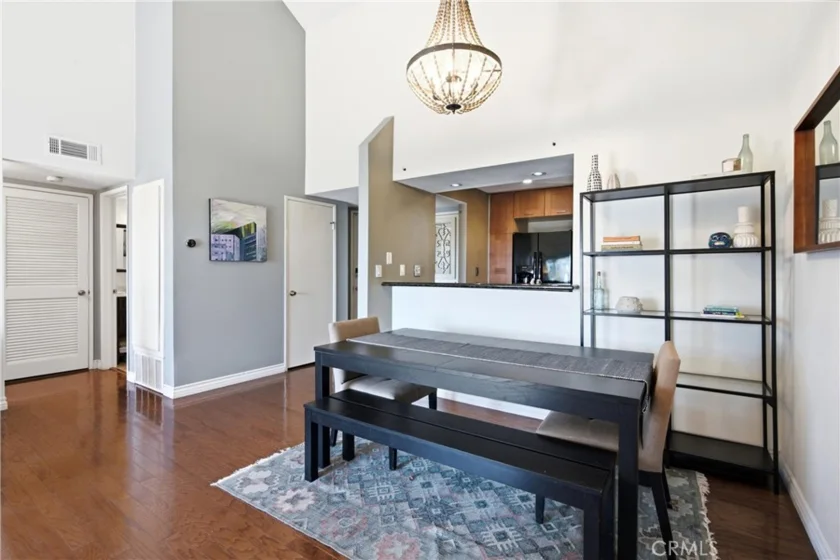 384 Redondo #401 photo 43