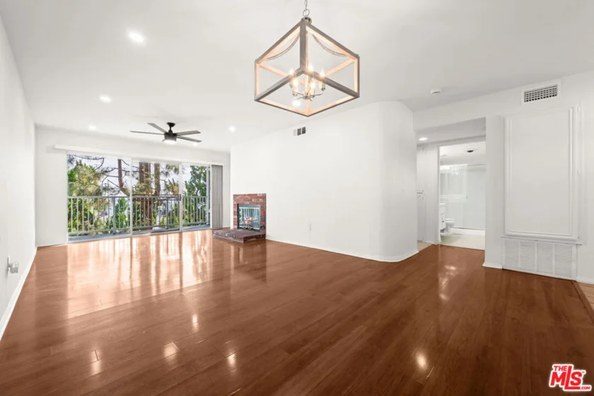 1418 Brett Place #205 photo 1