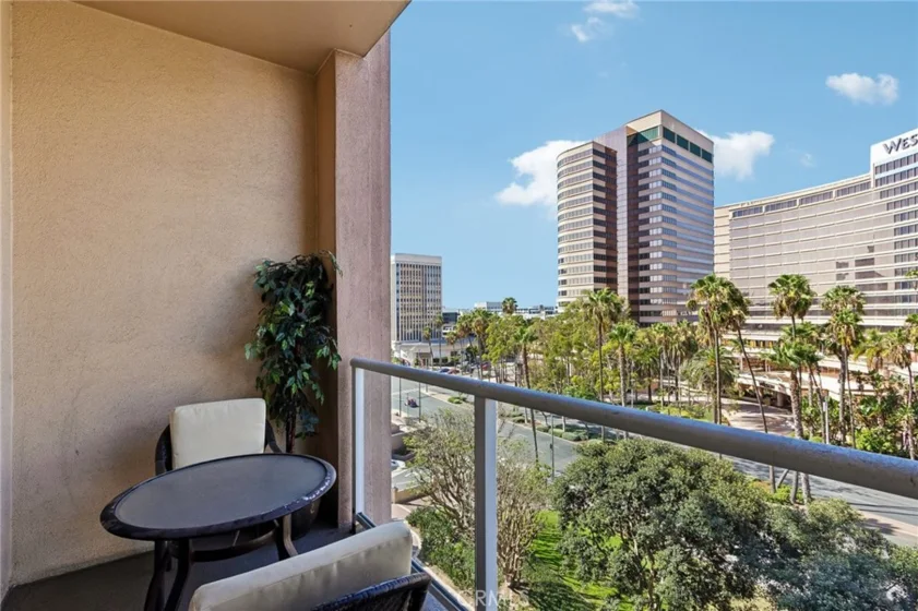 388 E Ocean Boulevard #709 photo 18