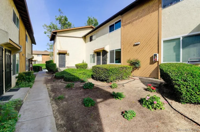 3631 Lemona #C photo 15