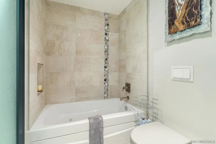 500 W Harbor Drive #1303 photo 14