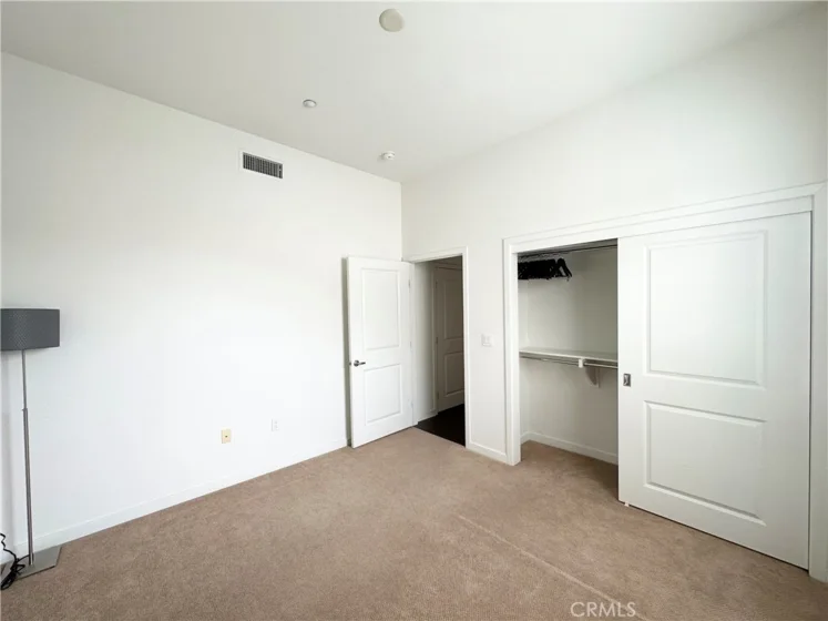 21 Gramercy #416 photo 26
