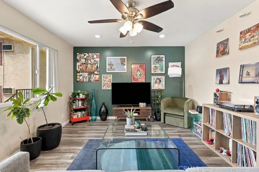 8800 Cedros Avenue #108 photo 5