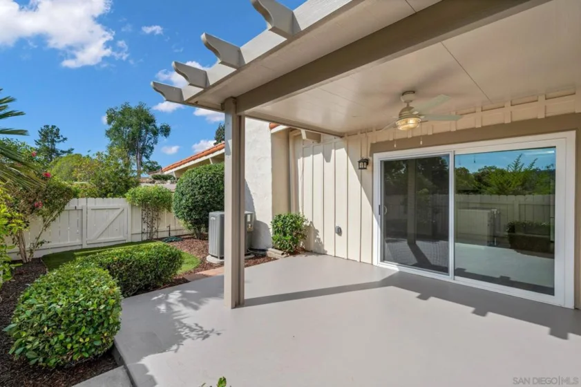 12435 Rios Road photo 4