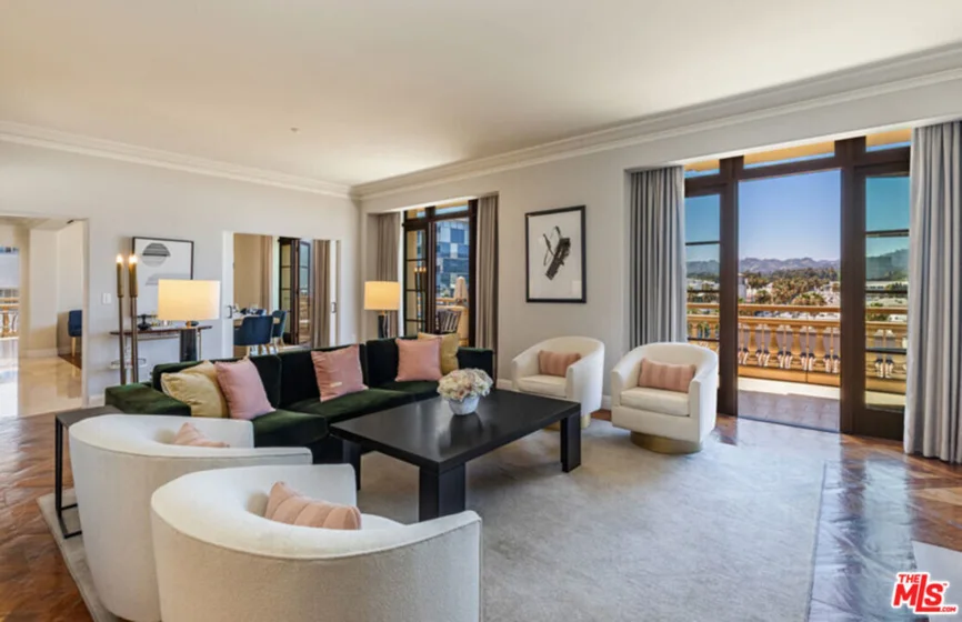 225 N Canon Drive #7C photo 3