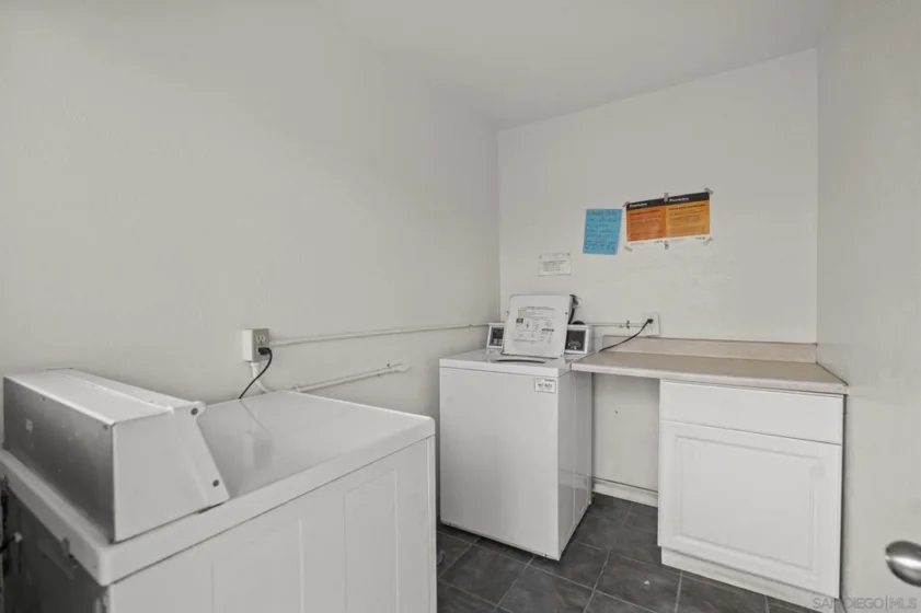 4477 Mentone Street ##211 photo 37
